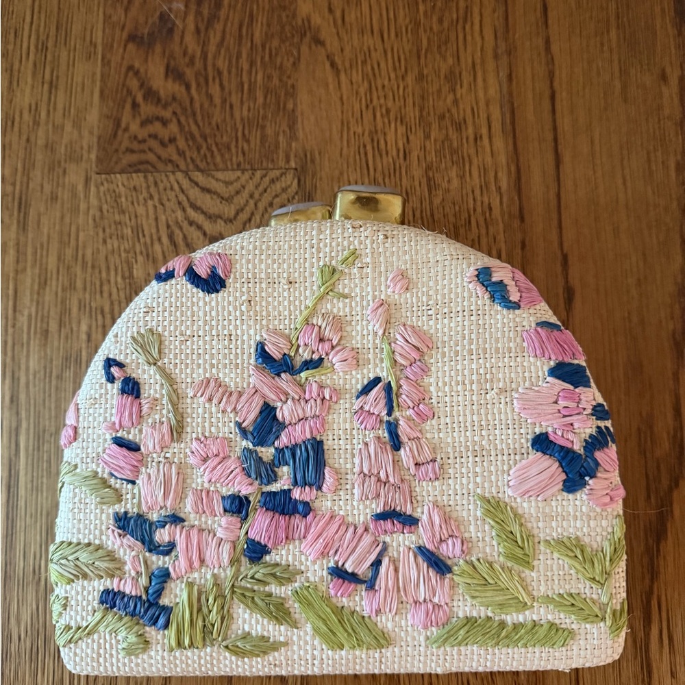 Pamela Munson Floral Embroidered Clutch Bag NWT